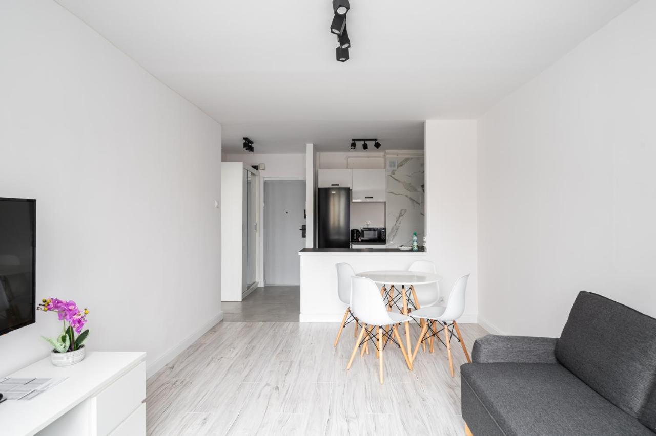 Wierzbno Modern Apartment Варшава Экстерьер фото